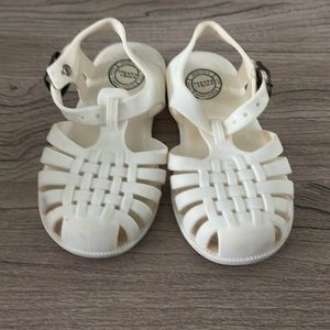 Whim+Wonder shoes gender neutral